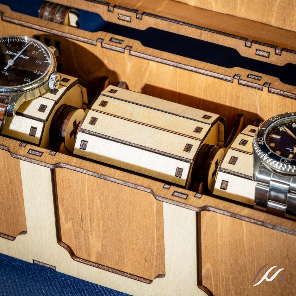 Boîte à montres personnalisée en bois