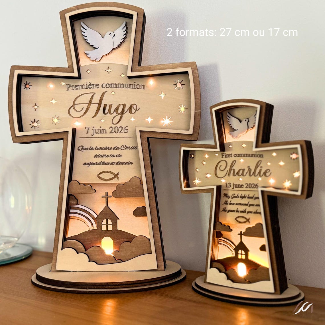 Croix de Première Communion Personnalisée en Bois – Éclairage LED