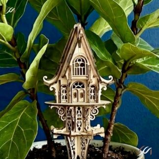 Maison de fée en bois pour plante – kit DIY ou montée
